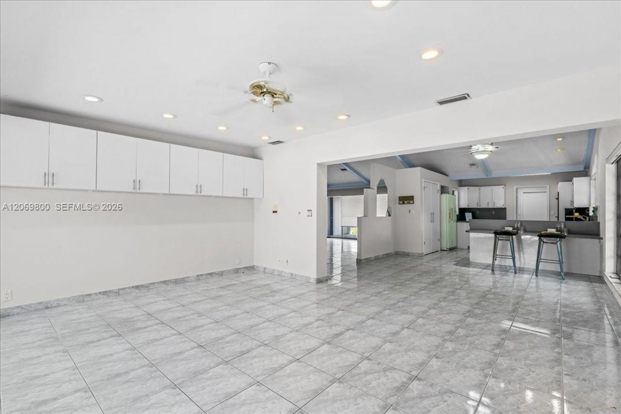 9220 NW 15th St , Coral Springs, FL 33071 Photo