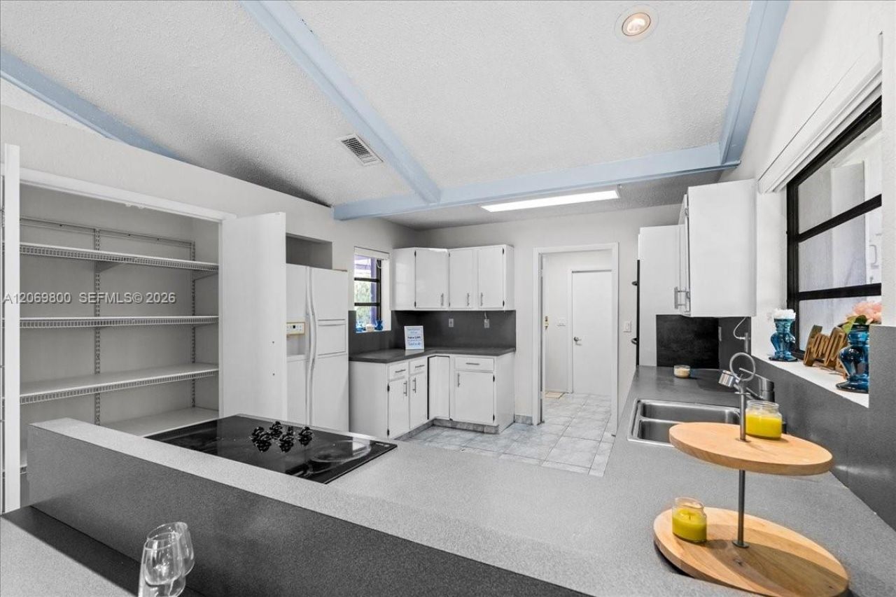 9220 NW 15th St , Coral Springs, FL 33071 Photo