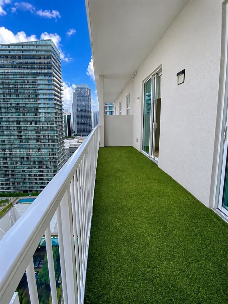 1250 S Miami Ave , Unit 2413, Miami, FL 33130 Photo