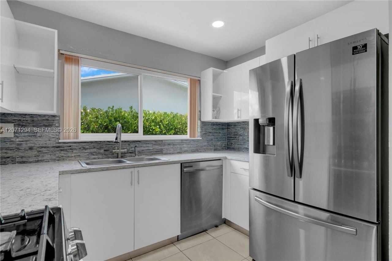 12900 SW 81st St , Miami, FL 33183 Photo