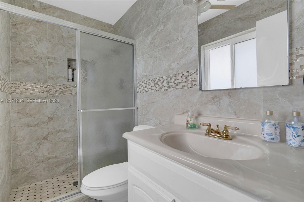 12900 SW 81st St , Miami, FL 33183 Photo