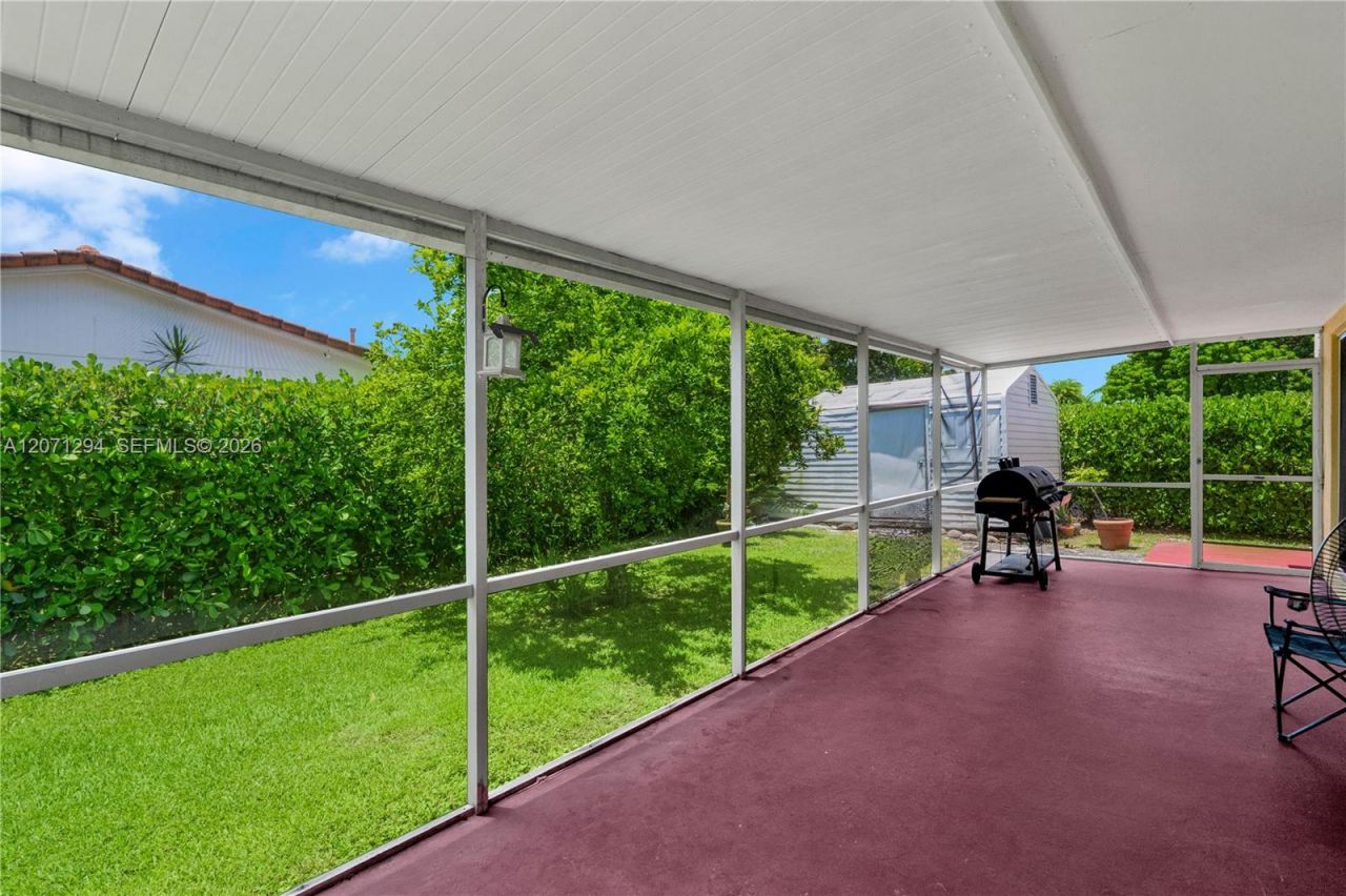 12900 SW 81st St , Miami, FL 33183 Photo