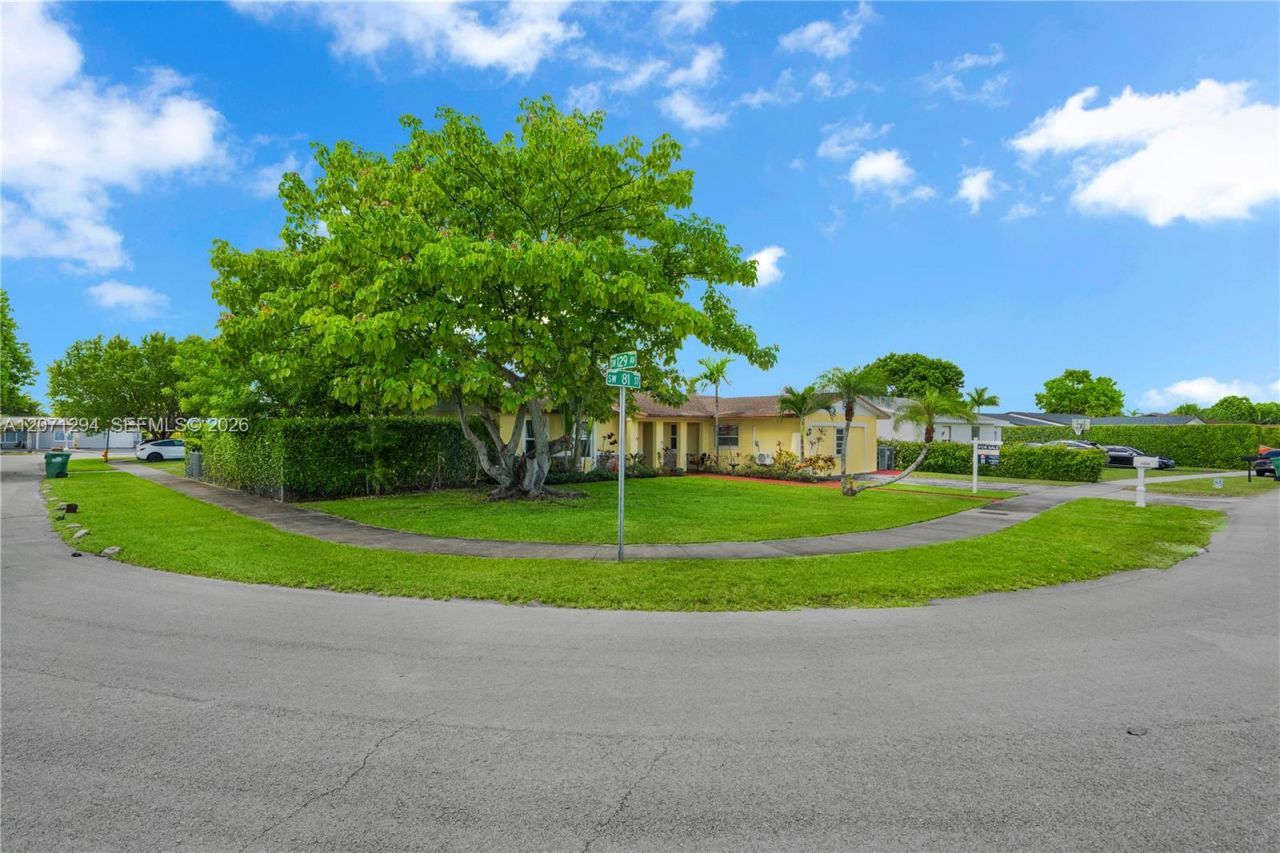 12900 SW 81st St , Miami, FL 33183 Photo
