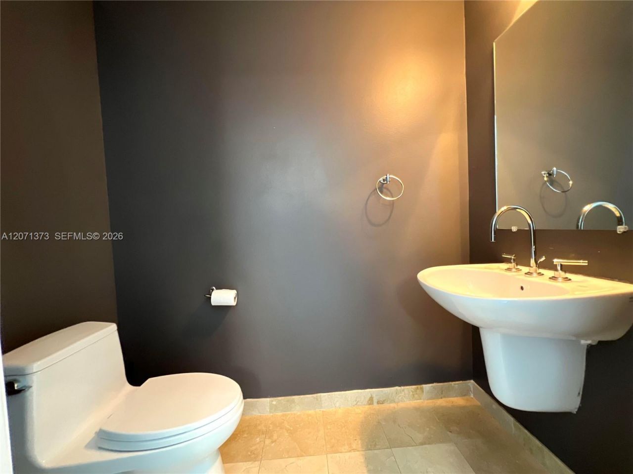 6515 Collins Ave , Unit 1801, Miami Beach, FL 33141 Photo