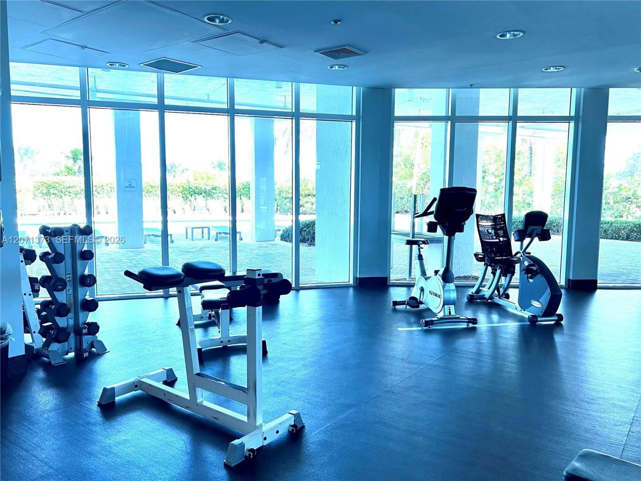 6515 Collins Ave , Unit 1801, Miami Beach, FL 33141 Photo