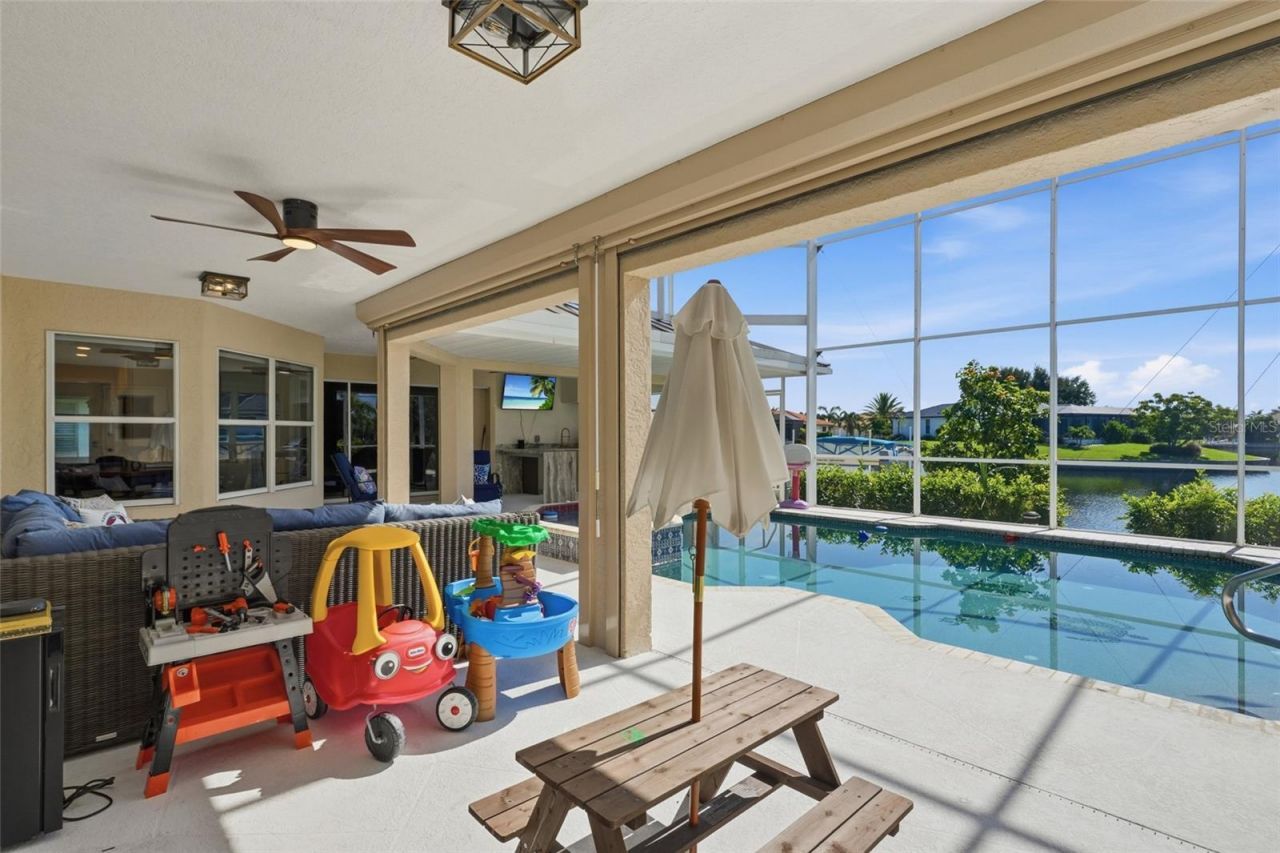 414 Caicos Drive, Punta Gorda, FL 33950 Photo