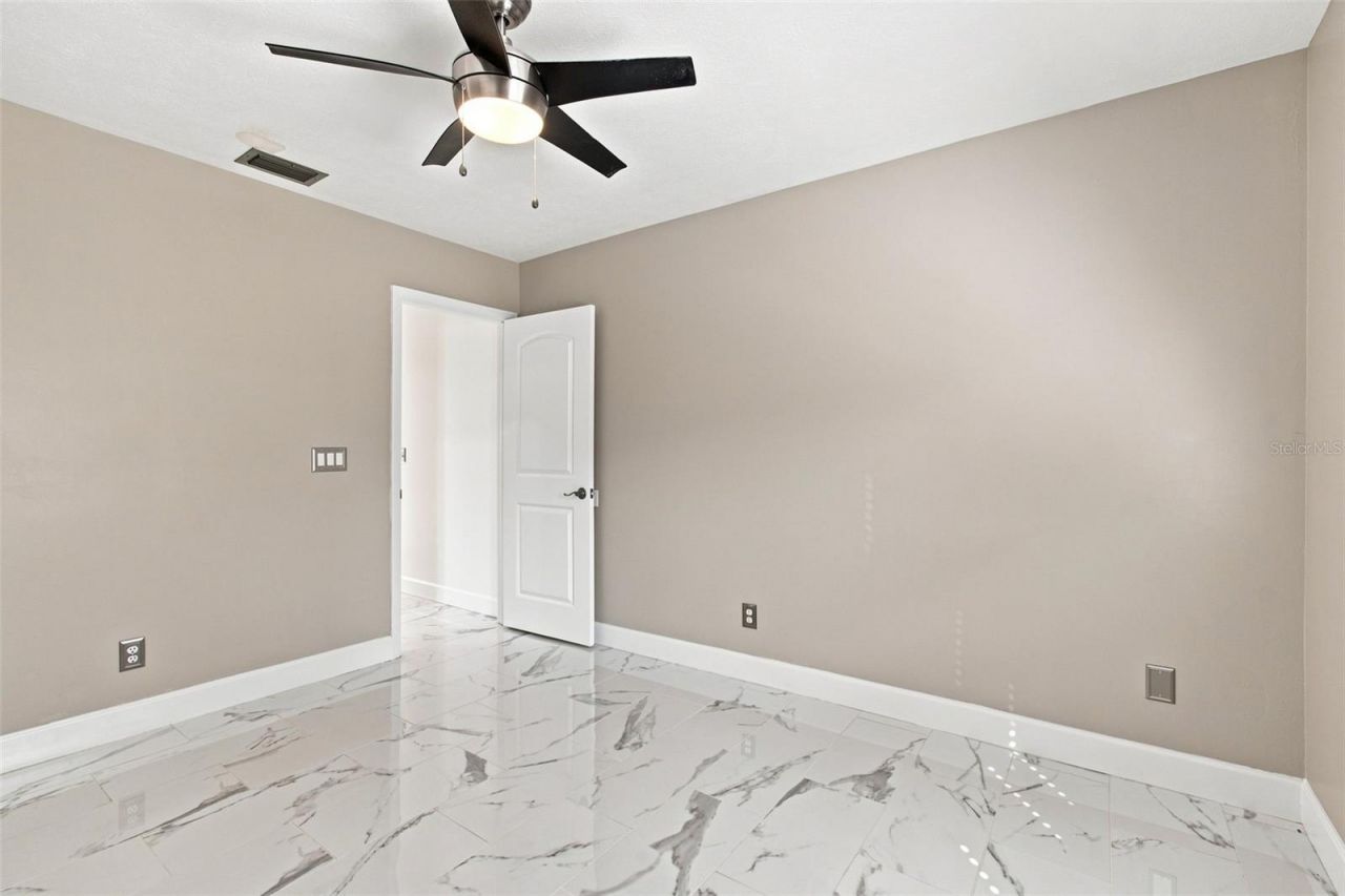 7233 Woodbrook Drive, Tampa, FL 33625 Photo