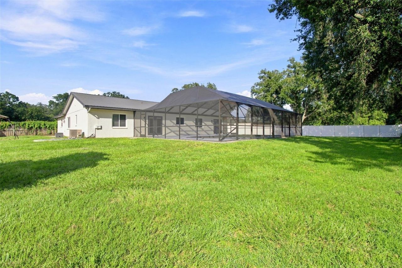 7233 Woodbrook Drive, Tampa, FL 33625 Photo