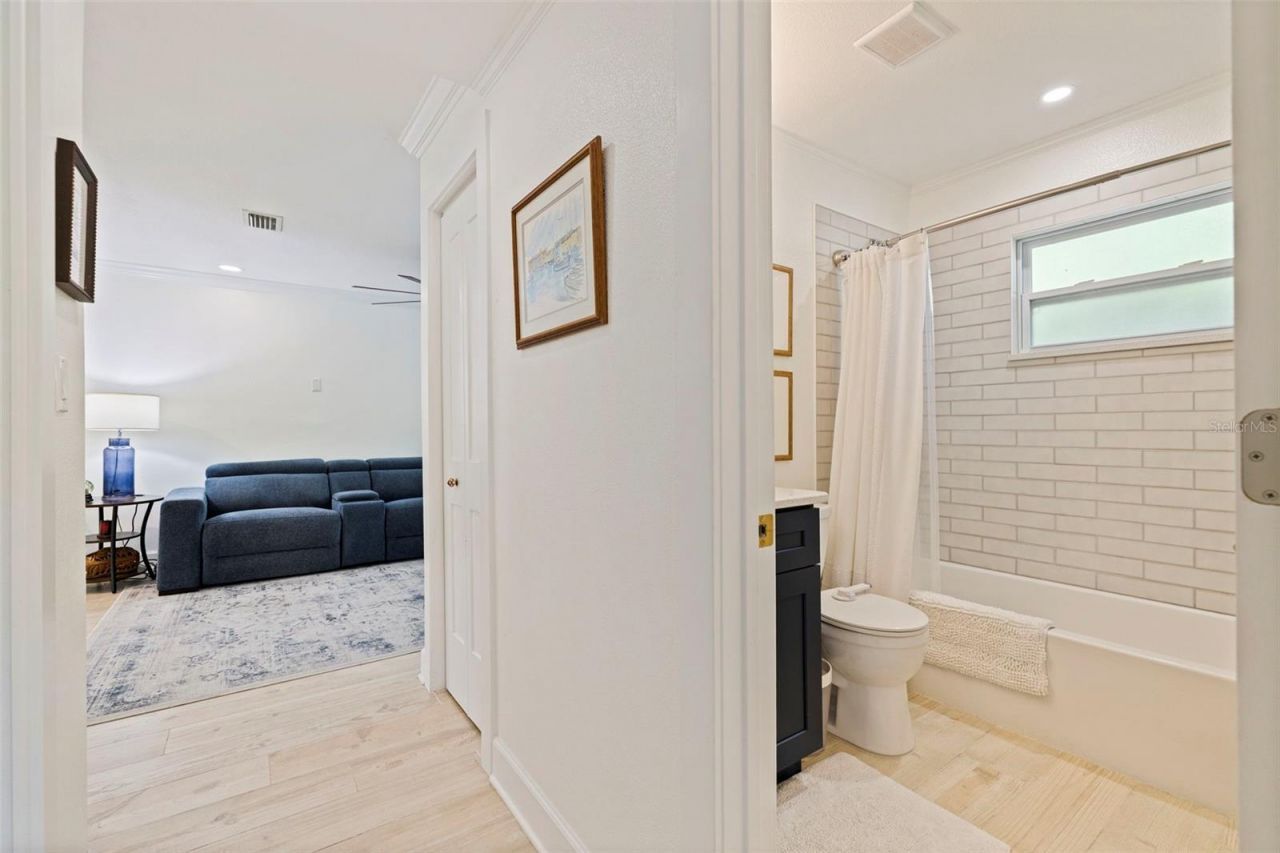 5711 Venetian Boulevard Ne, Saint Petersburg, FL 33703 Photo
