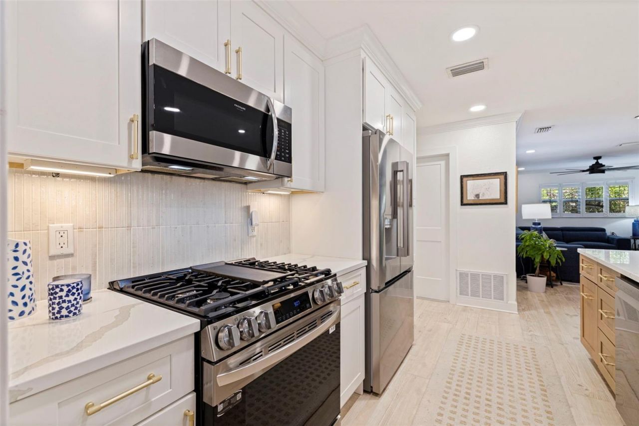 5711 Venetian Boulevard Ne, Saint Petersburg, FL 33703 Photo
