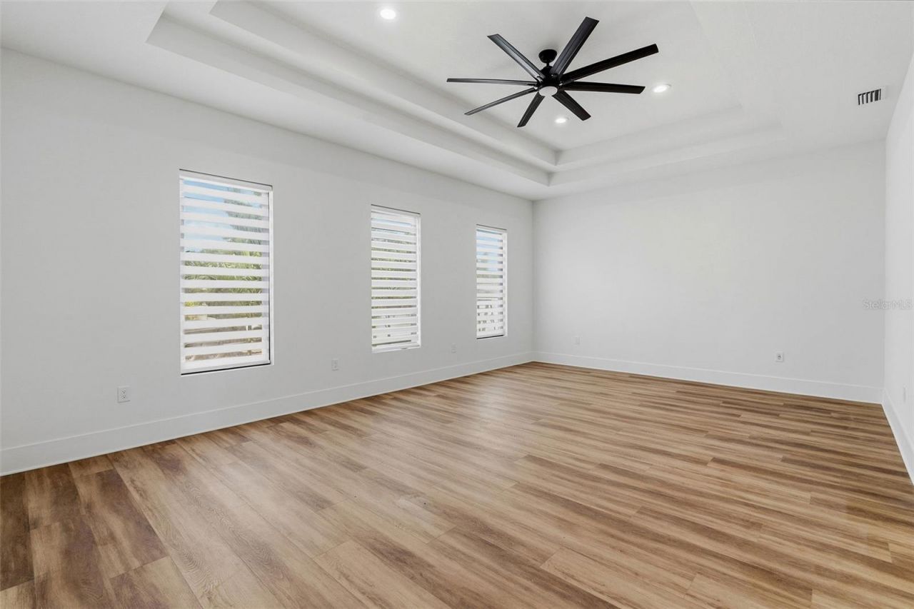 2914 W Walnut Street, Tampa, FL 33607 Photo