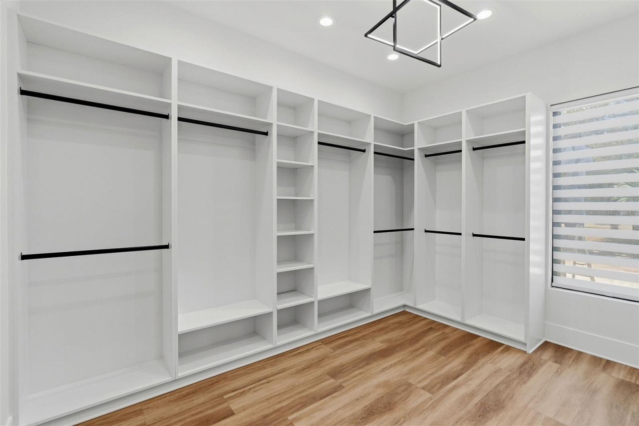 2914 W Walnut Street, Tampa, FL 33607 Photo