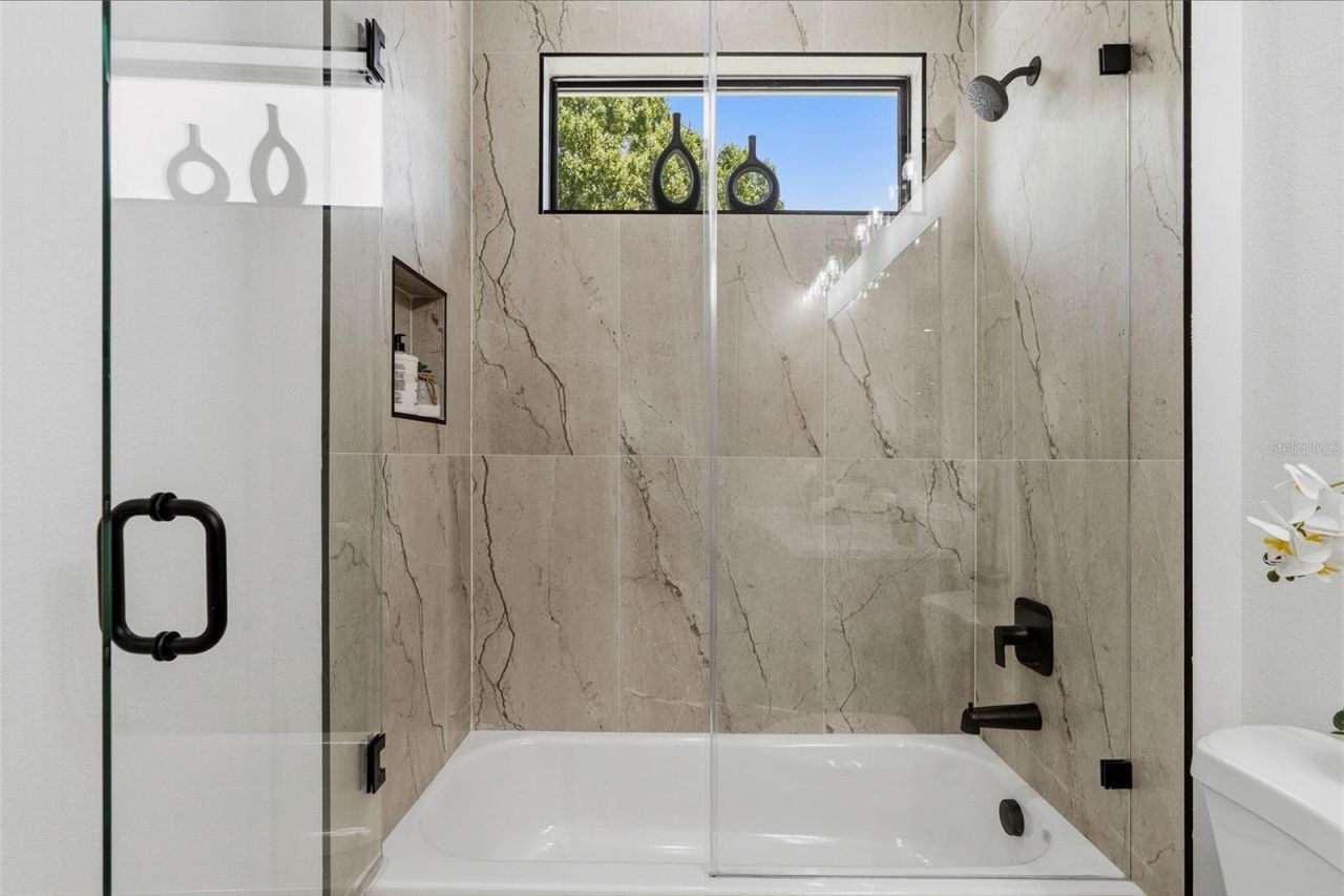 2914 W Walnut Street, Tampa, FL 33607 Photo