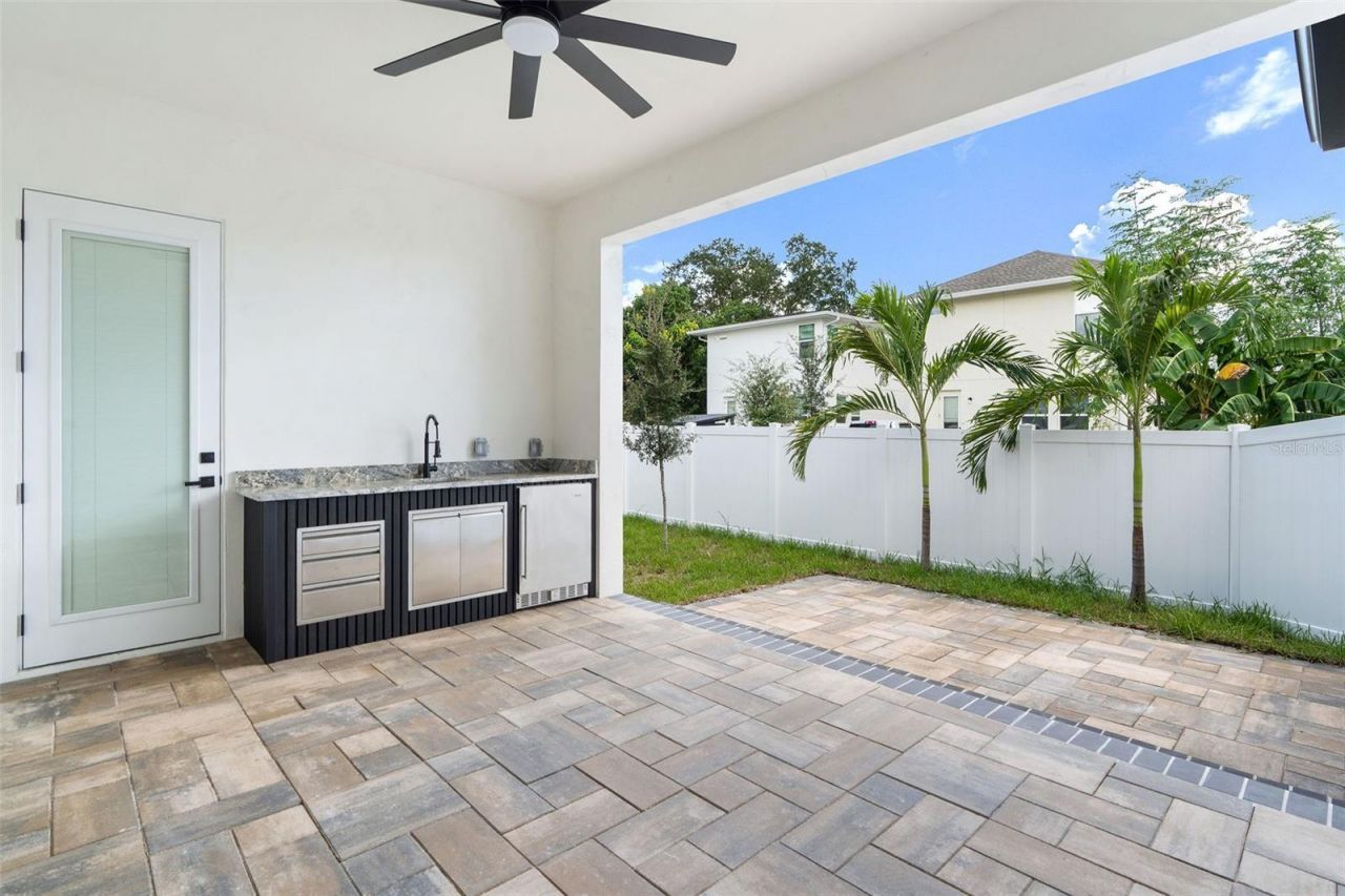 2914 W Walnut Street, Tampa, FL 33607 Photo