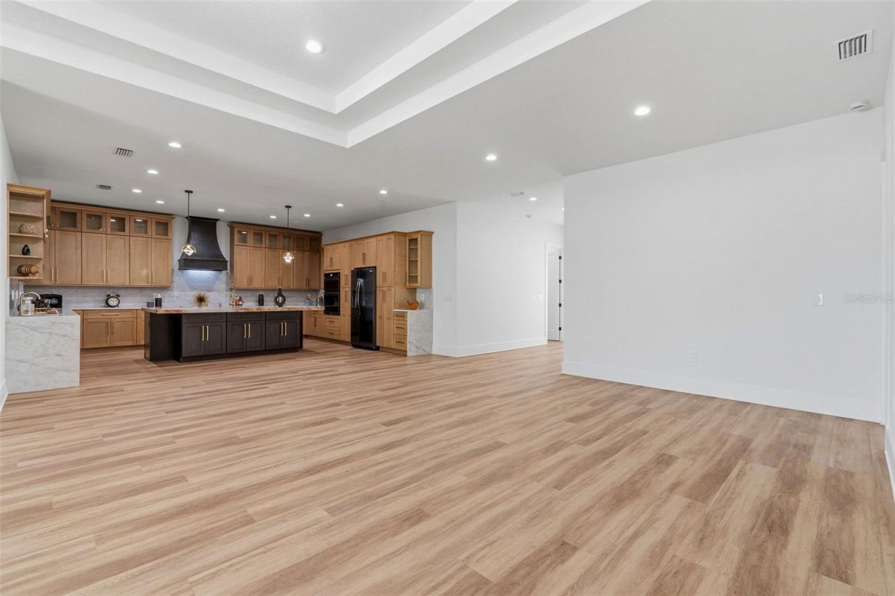 2914 W Walnut Street, Tampa, FL 33607 Photo