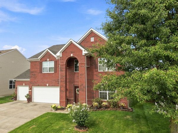 8744 N Aspen Way, McCordsville, IN 46055