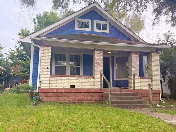 1121 N Kealing Avenue, Indianapolis, IN 46201