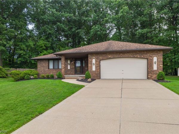 7818 Pompano Court, Parma, OH 44134