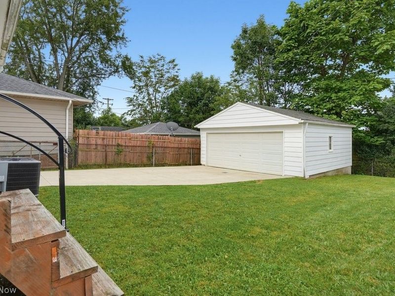 5054 Joseph Street, Maple Heights, OH 44137 Photo 7