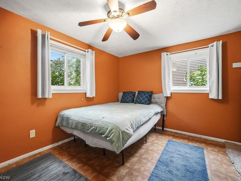 633 Vermont Drive, Lorain, OH 44052 Photo 16