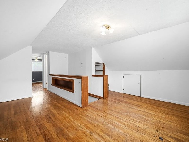 633 Vermont Drive, Lorain, OH 44052 Photo 21