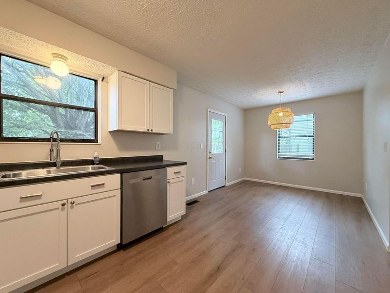 4849 Herndon Drive, Columbus, OH 43221 Photo 13
