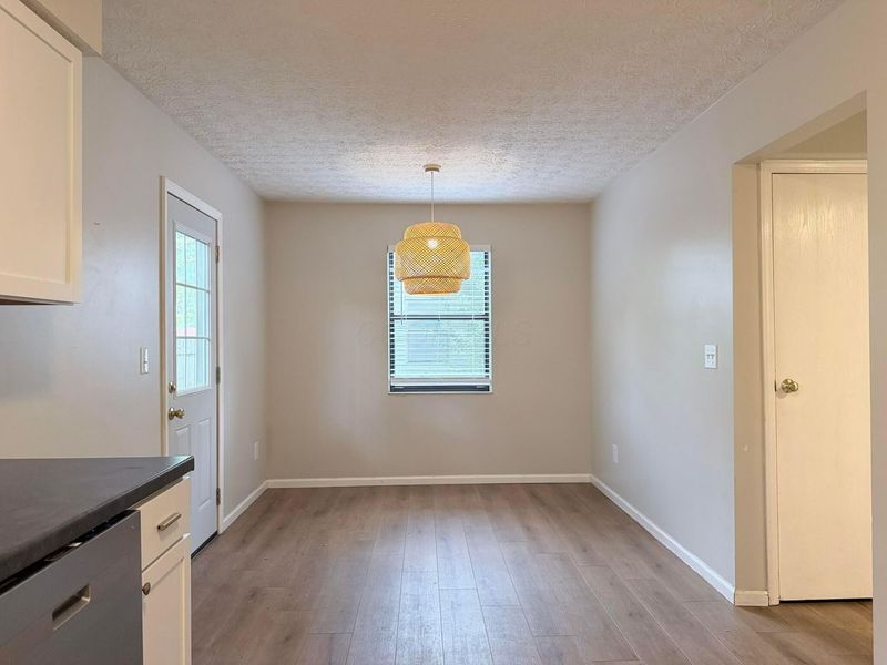 4849 Herndon Drive, Columbus, OH 43221 Photo 14
