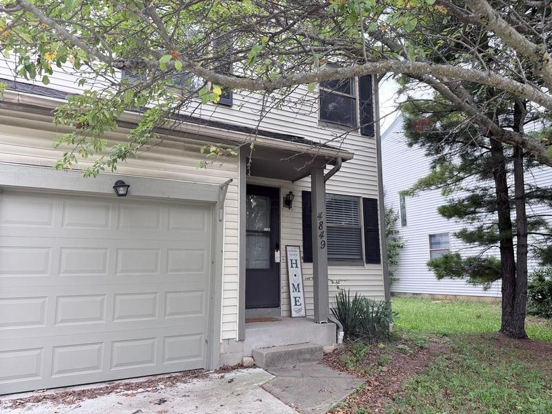 4849 Herndon Drive, Columbus, OH 43221 Photo 2