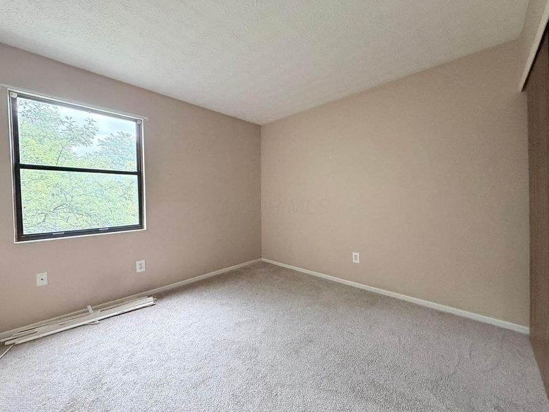 4849 Herndon Drive, Columbus, OH 43221 Photo 30