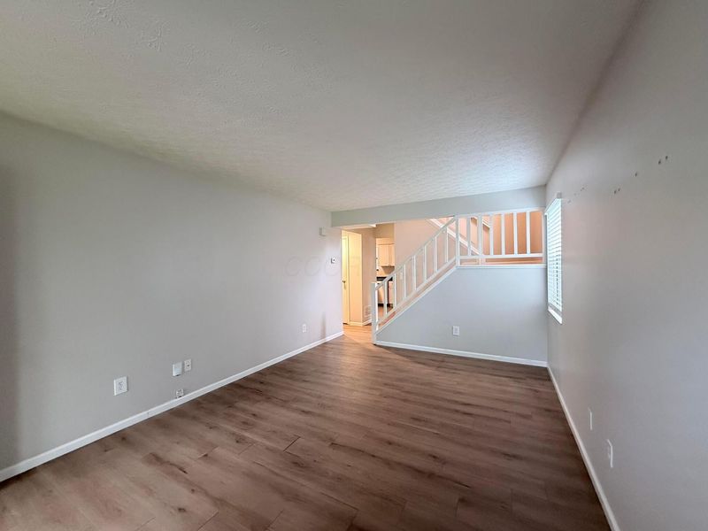 4849 Herndon Drive, Columbus, OH 43221 Photo 4