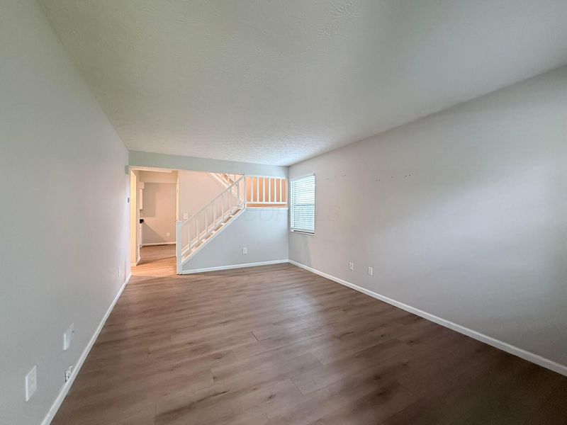 4849 Herndon Drive, Columbus, OH 43221 Photo 5