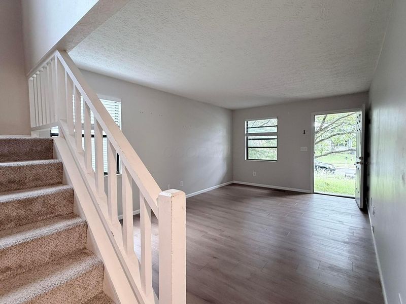 4849 Herndon Drive, Columbus, OH 43221 Photo 6