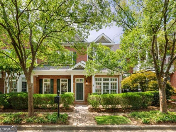 8720 Parker Place, Roswell, GA 30076
