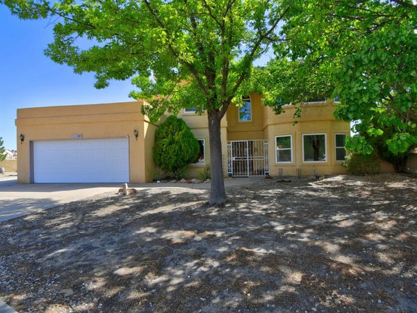 10532 Calle Alba NW, Albuquerque, NM 87114