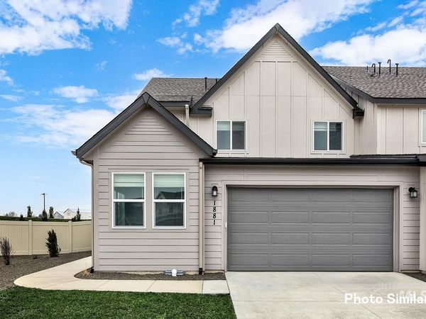 8131 W White Willow St, Eagle, ID 83616