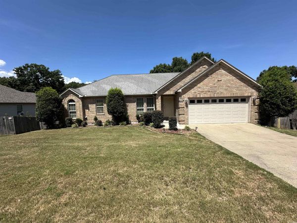 13616 Dynasty Drive, Alexander, AR 72002