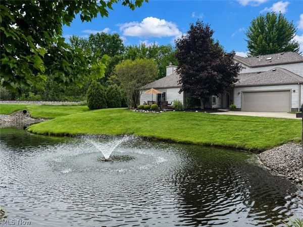 334 Windjammer Drive , Columbiana, OH 44408