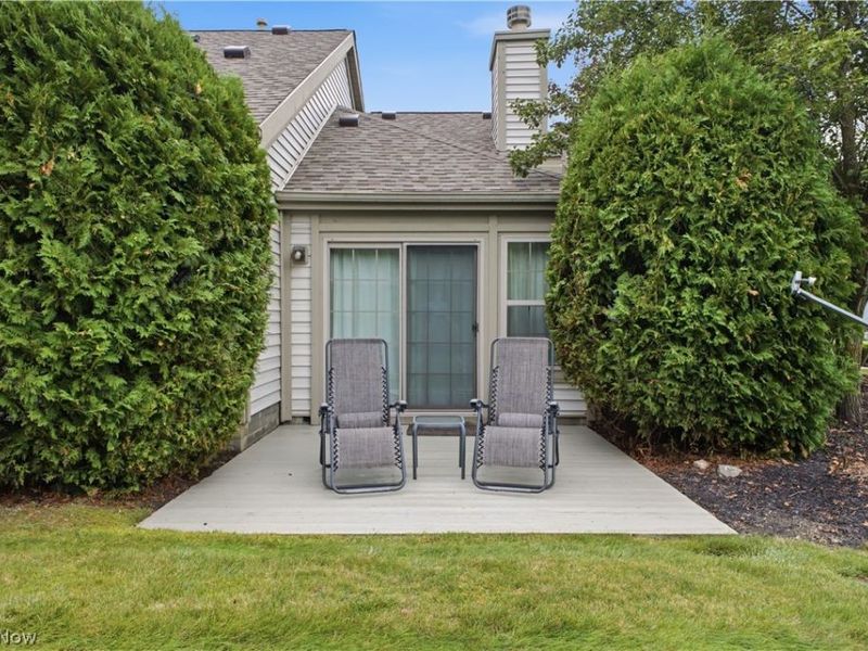 334 Windjammer Drive, Columbiana, OH 44408 Photo 17