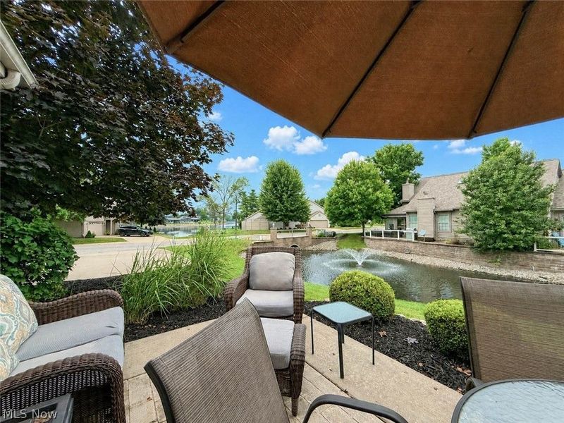 334 Windjammer Drive, Columbiana, OH 44408 Photo 4