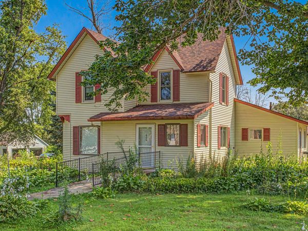 606 S Center Street, Zearing, IA 50278