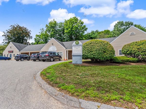 1A Commons Drive, Unit 2, Londonderry, NH 03053