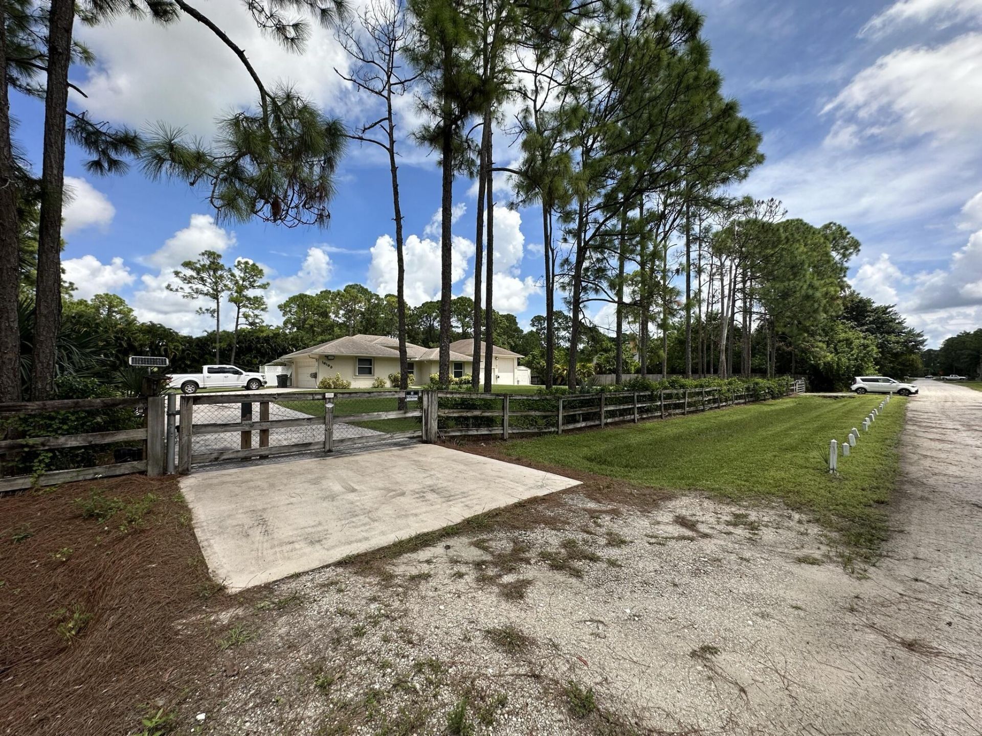 16193 72nd Road N, Loxahatchee, FL 33470 Photo