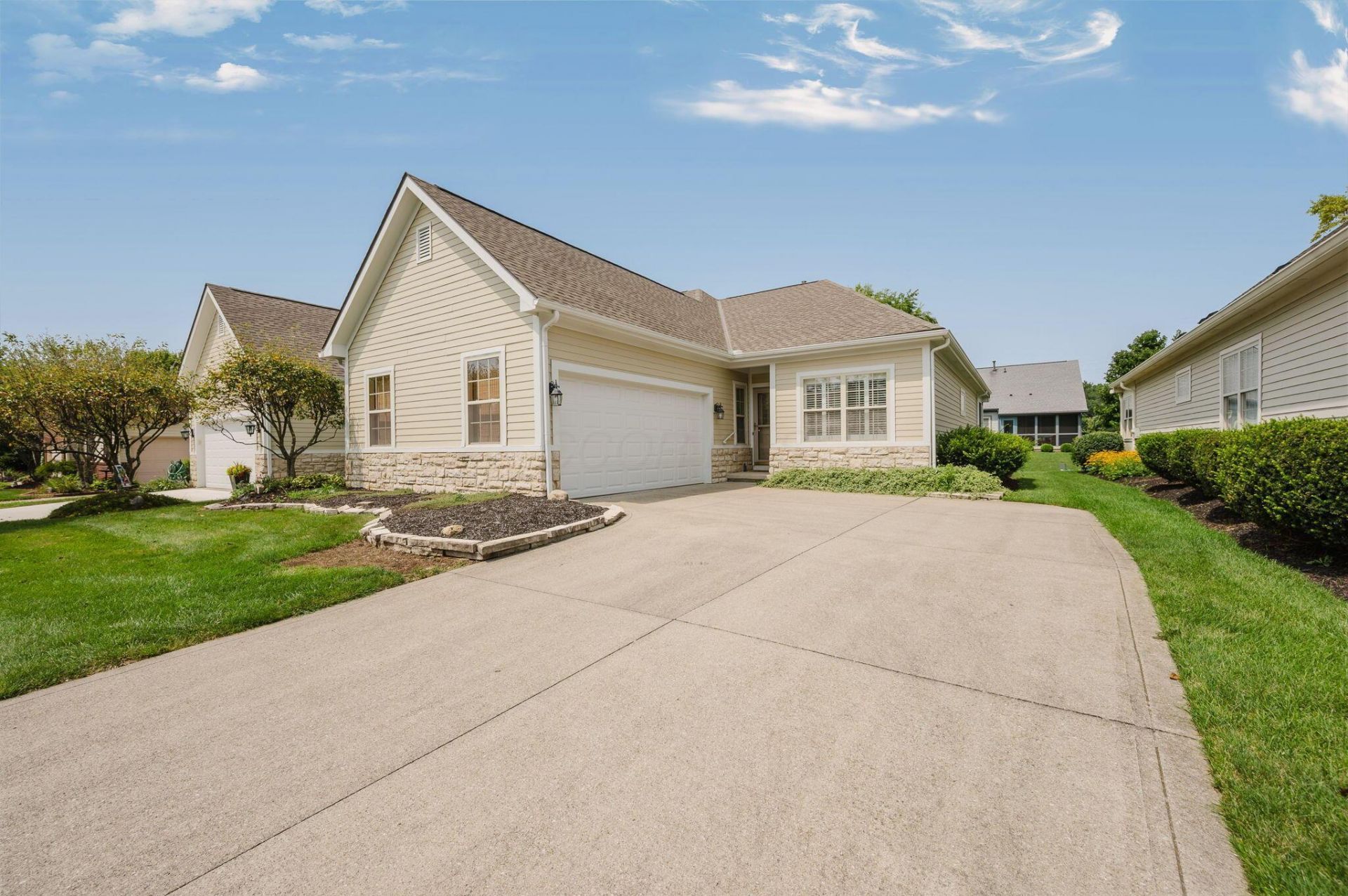 336 Wyndham Park S, Westerville, OH 43082 Main Photo