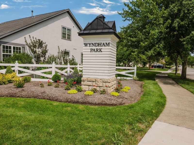 336 Wyndham Park S, Westerville, OH 43082 Photo 4