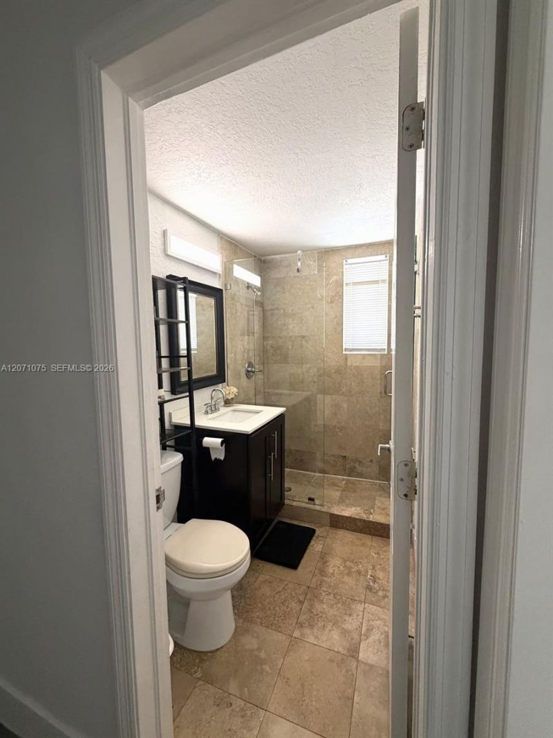 7334 Harding Ave , Unit 6, Miami Beach, FL 33141 Photo