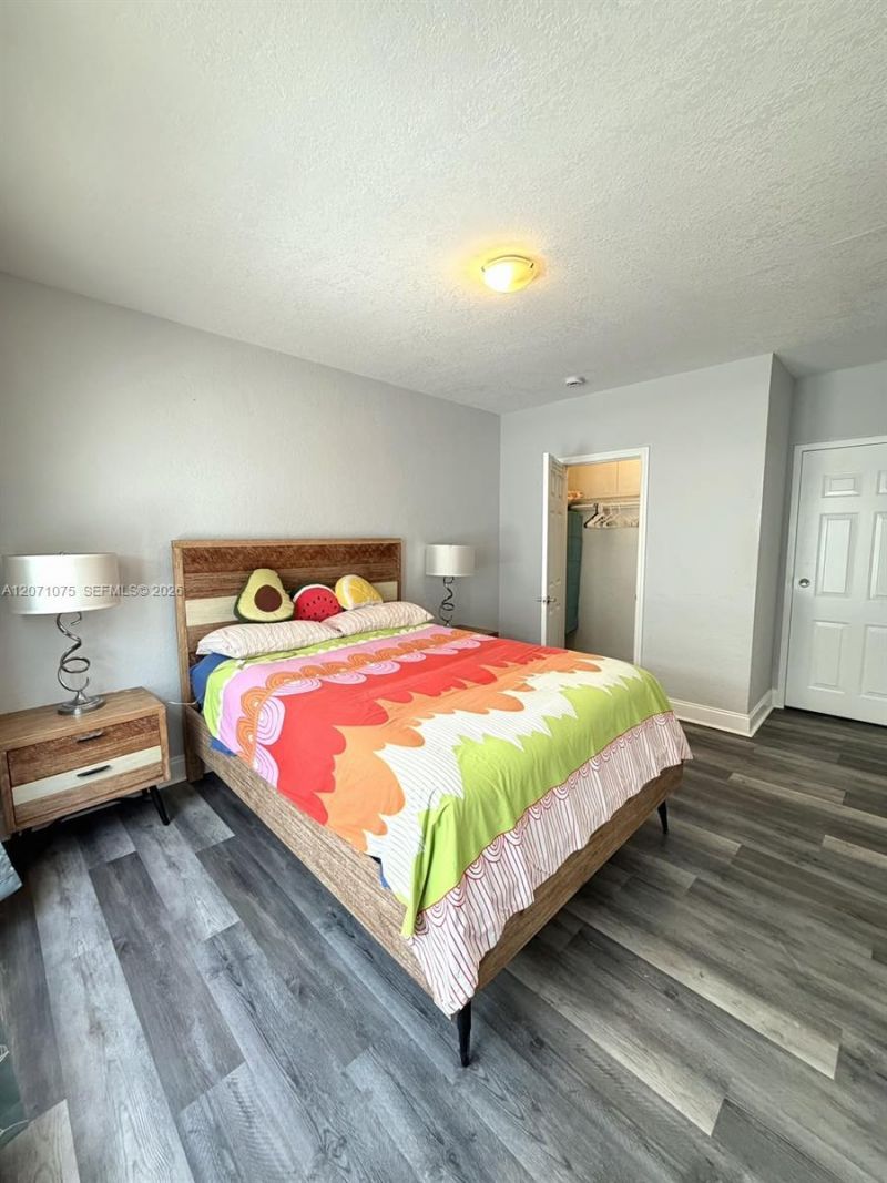7334 Harding Ave , Unit 6, Miami Beach, FL 33141 Photo