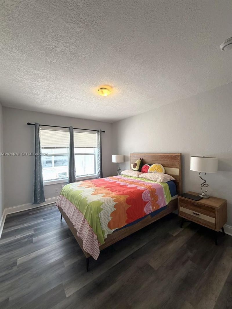7334 Harding Ave , Unit 6, Miami Beach, FL 33141 Photo