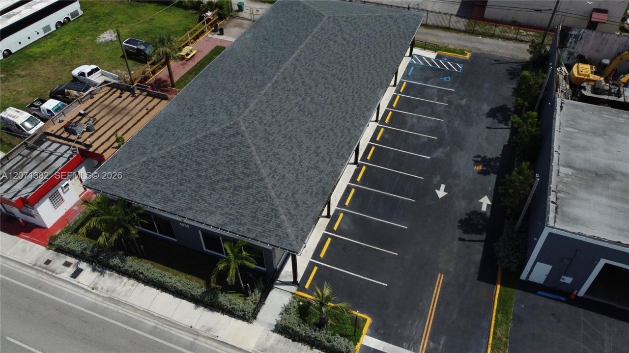 4030 Pembroke Rd , West Park, FL 33021 Photo