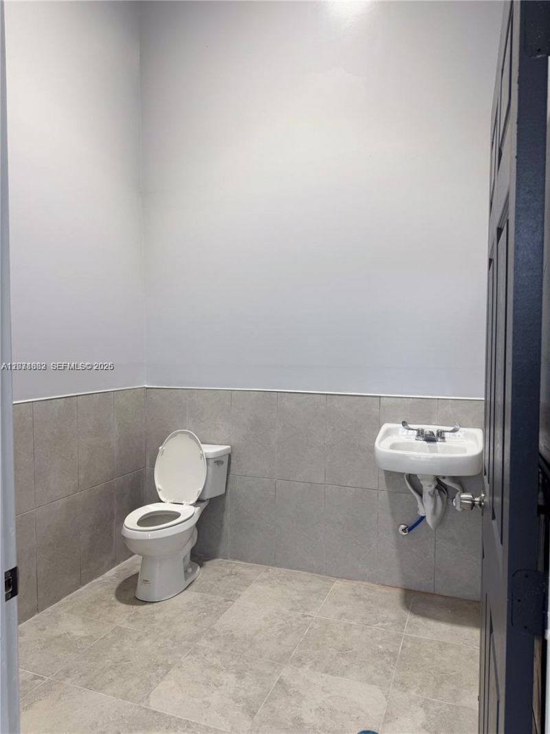 4030 Pembroke Rd , West Park, FL 33021 Photo