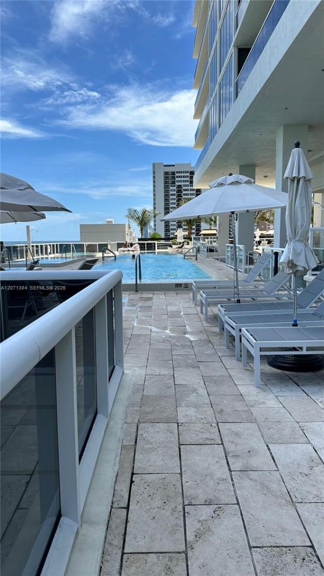1830 S Ocean Dr , Unit 1607, Hallandale Beach, FL 33009 Photo